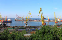 Белгород-Днестровский морской торговый порт будет работать, несмотря ни на что
